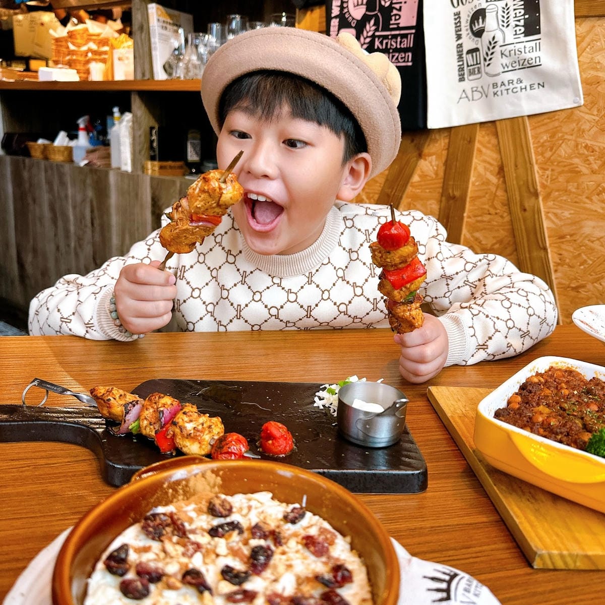 ABV地中海餐酒館享受道地埃及料理,坐擁異國美食再也不用出國 ABV地中海餐酒館享受道地埃及料理,坐擁異國美食再也不用出國