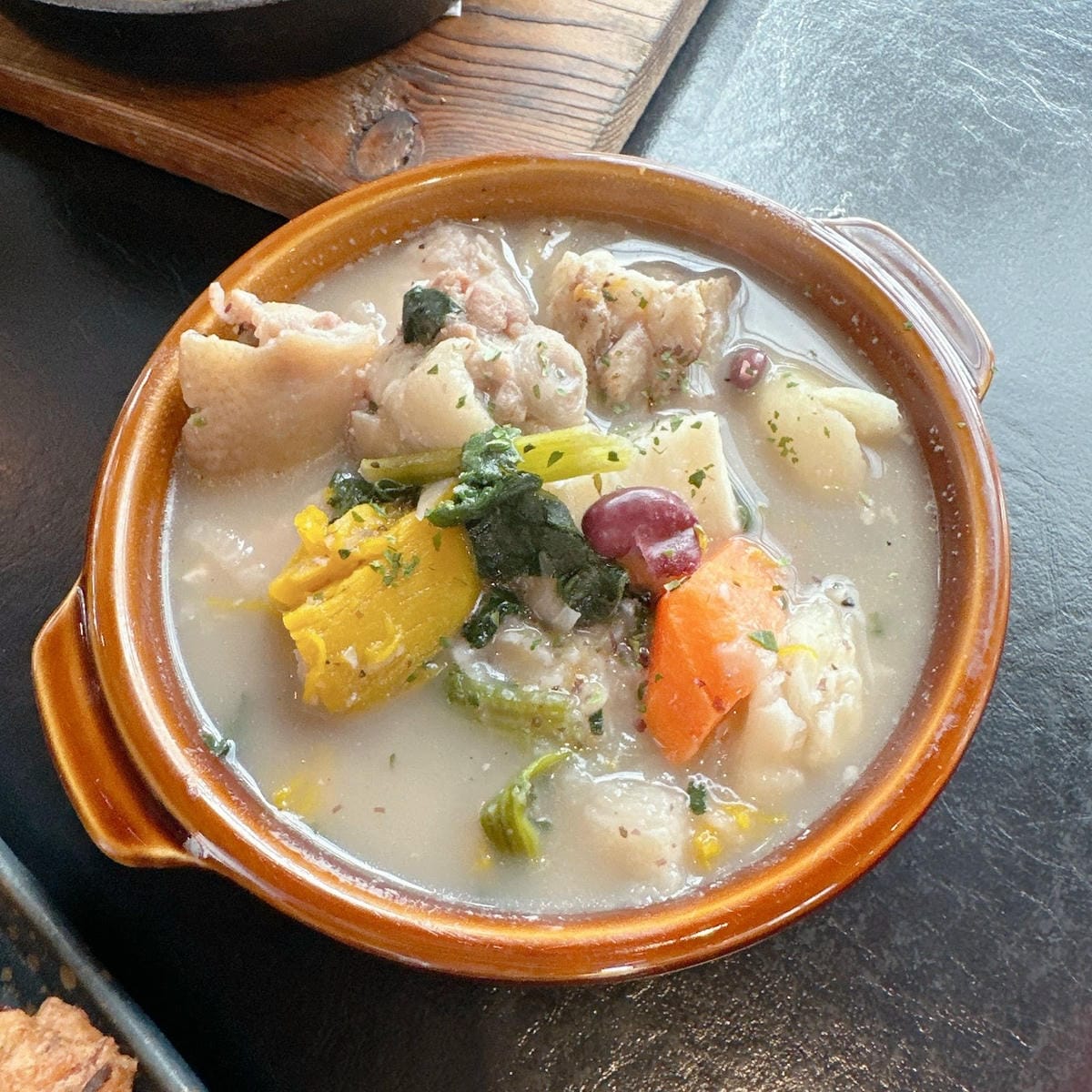 超美的歐陸餐廳～ ABV閣樓餐酒館 板橋府中店，在台灣就能享