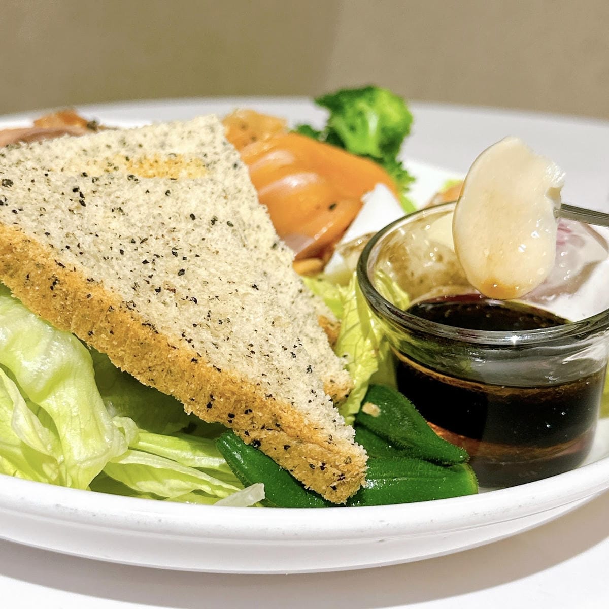高雄輕食沙拉推薦 To Be Smoothie綠果昔輕鬆帶 高雄輕食沙拉推薦 To Be Smoothie綠果昔輕鬆帶