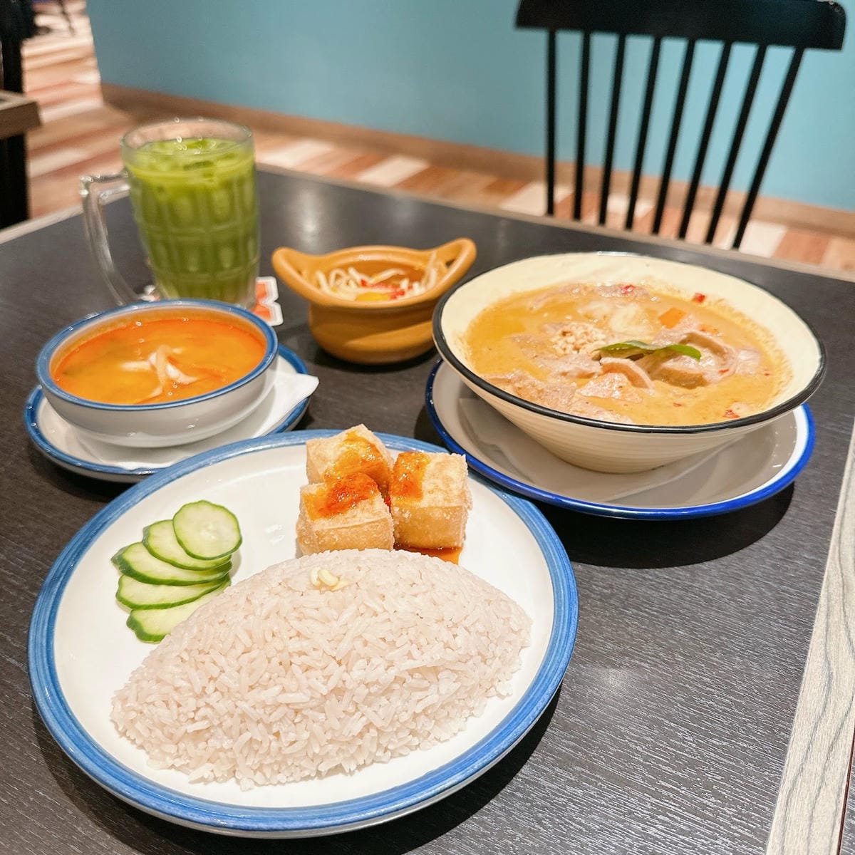 台南餐廳推薦~一個人也能來帕泰家BaanPhadthai 用 台南餐廳推薦~一個人也能來帕泰家BaanPhadthai 用