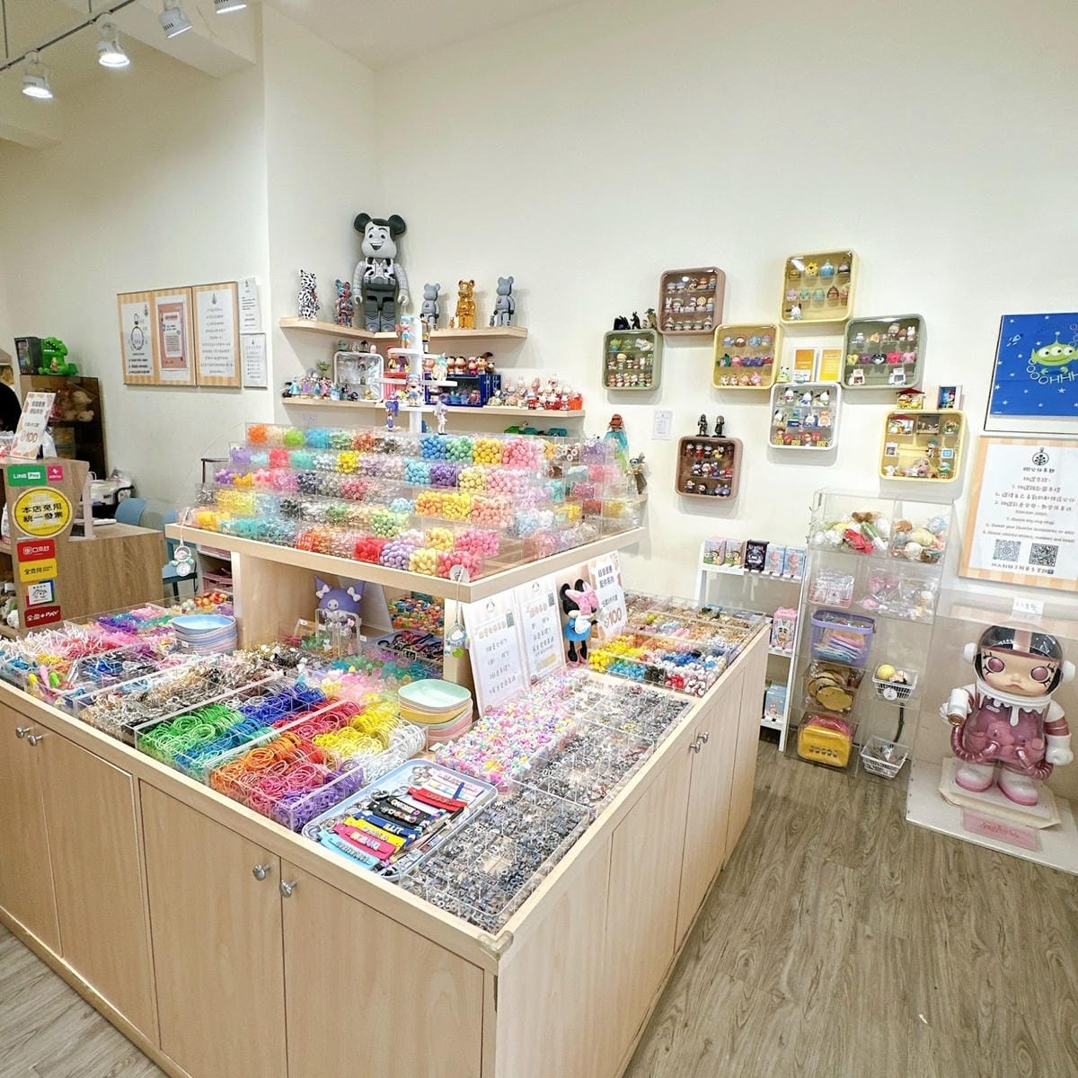 台中親子DIY/台中探店~小種子公仔吊飾(一中街)手作公仔、 台中親子DIY/台中探店~小種子公仔吊飾(一中街)手作公仔、