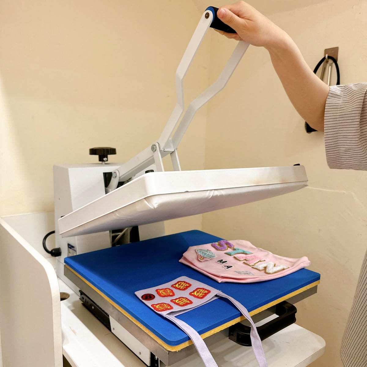 台中親子DIY/台中探店~小種子公仔吊飾(一中街)手作公仔、 台中親子DIY/台中探店~小種子公仔吊飾(一中街)手作公仔、