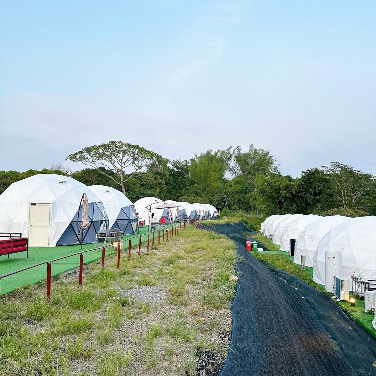 台版極光屋 台南全新豪華懶人露營 曉晴星空玉井營區無光害透明 台版極光屋 台南全新豪華懶人露營 曉晴星空玉井營區無光害透明