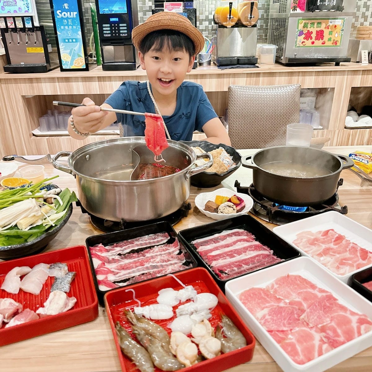 嘉義飯店推薦~嘉義尊皇大飯店 尊貴家庭房+火鍋吃到飽+美學權 嘉義飯店推薦~嘉義尊皇大飯店 尊貴家庭房+火鍋吃到飽+美學權