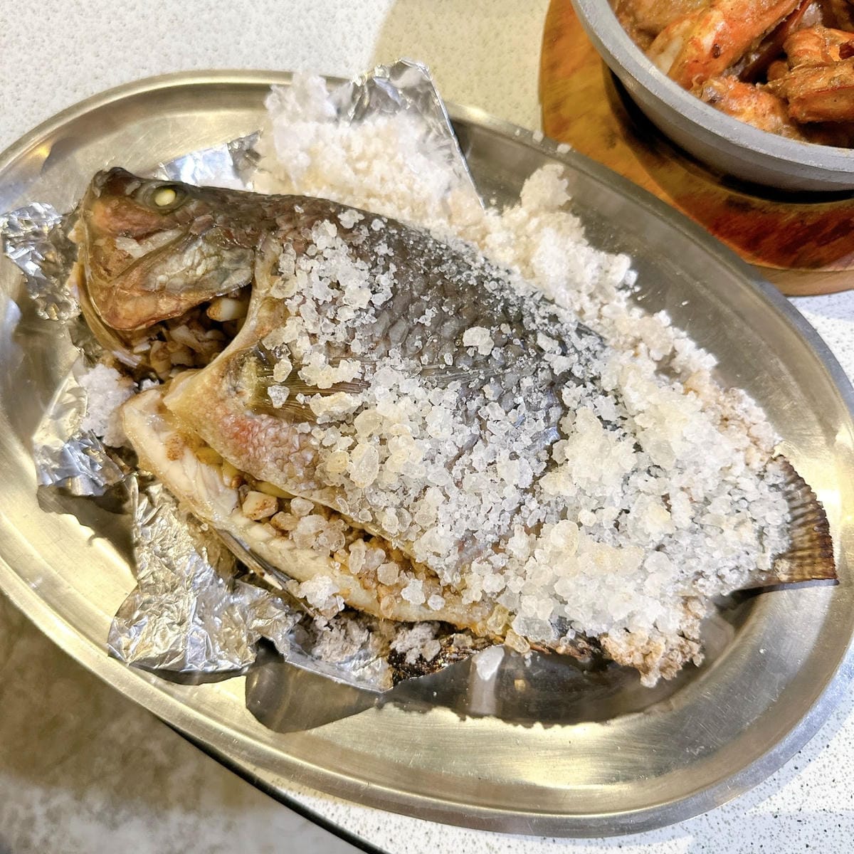 台南吃到飽推薦~灣裡路邊夯蚵仔250吃到飽 還有老闆桌邊服務 台南吃到飽推薦~灣裡路邊夯蚵仔250吃到飽 還有老闆桌邊服務