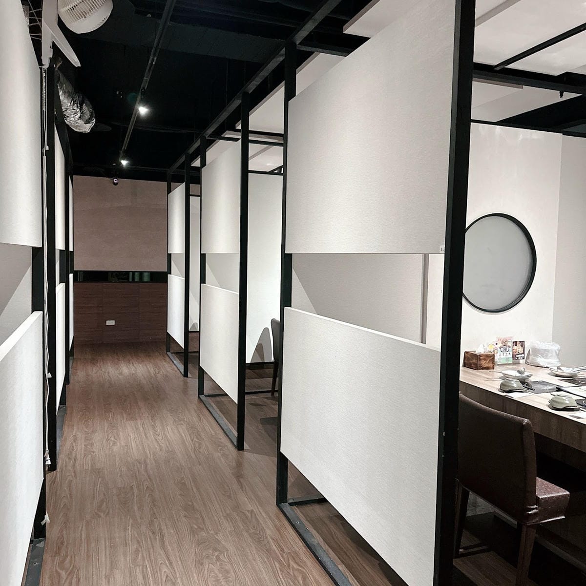 松江南京站美食推薦  土狗樂市樂涮海鮮火鍋超澎派鍋物，揪團吃