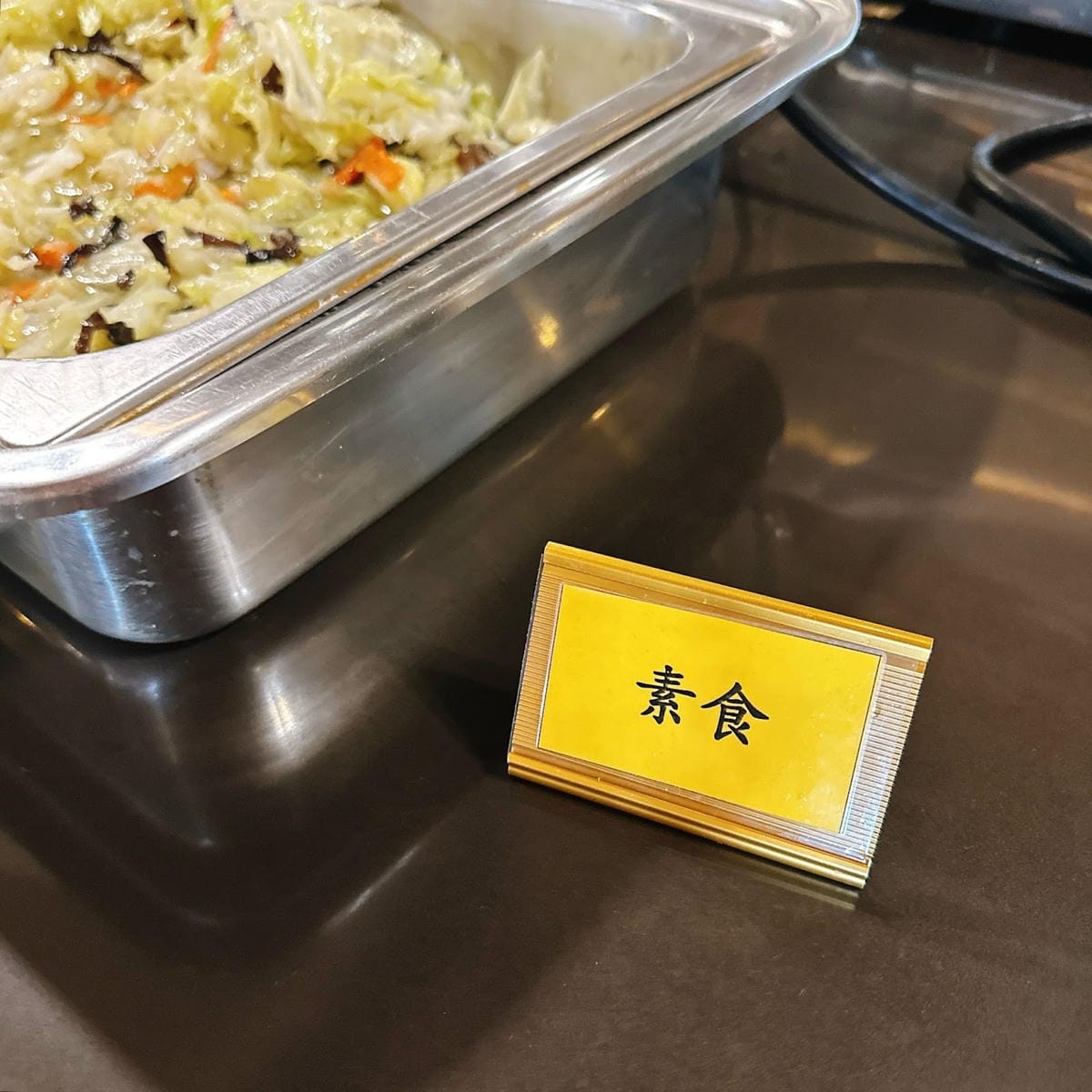 墾丁富麗敦飯店超值一泊二食遊艇六合一海洋派對專案，好玩消暑快