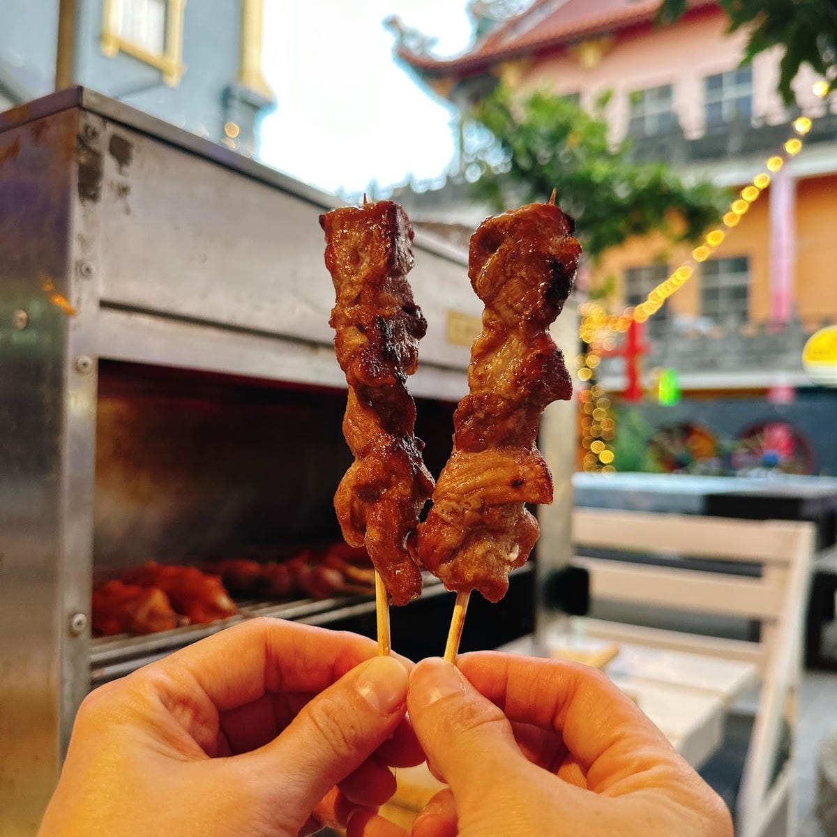 墾丁富麗敦飯店超值一泊二食遊艇六合一海洋派對專案，好玩消暑快
