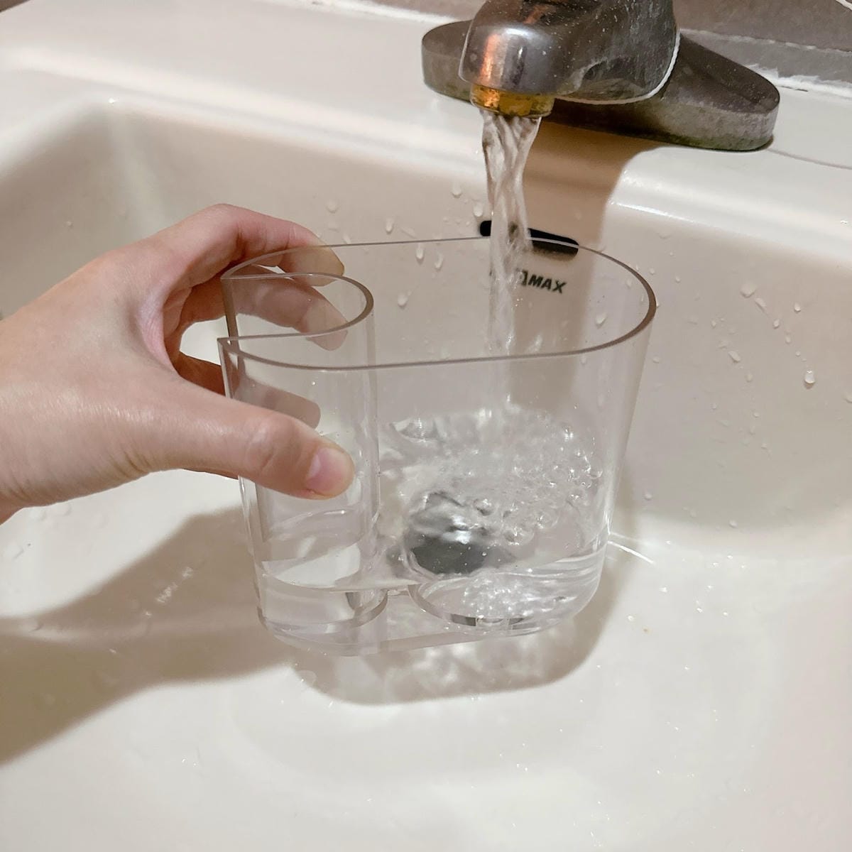 潔靜PowerFlush家用沖牙機 深度清潔刷牙盲區，潔淨牙