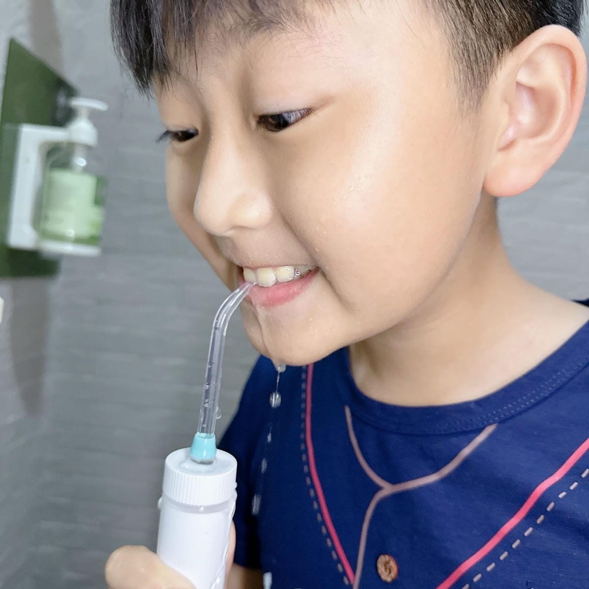 潔靜PowerFlush家用沖牙機 深度清潔刷牙盲區,潔淨牙 潔靜PowerFlush家用沖牙機 深度清潔刷牙盲區,潔淨牙