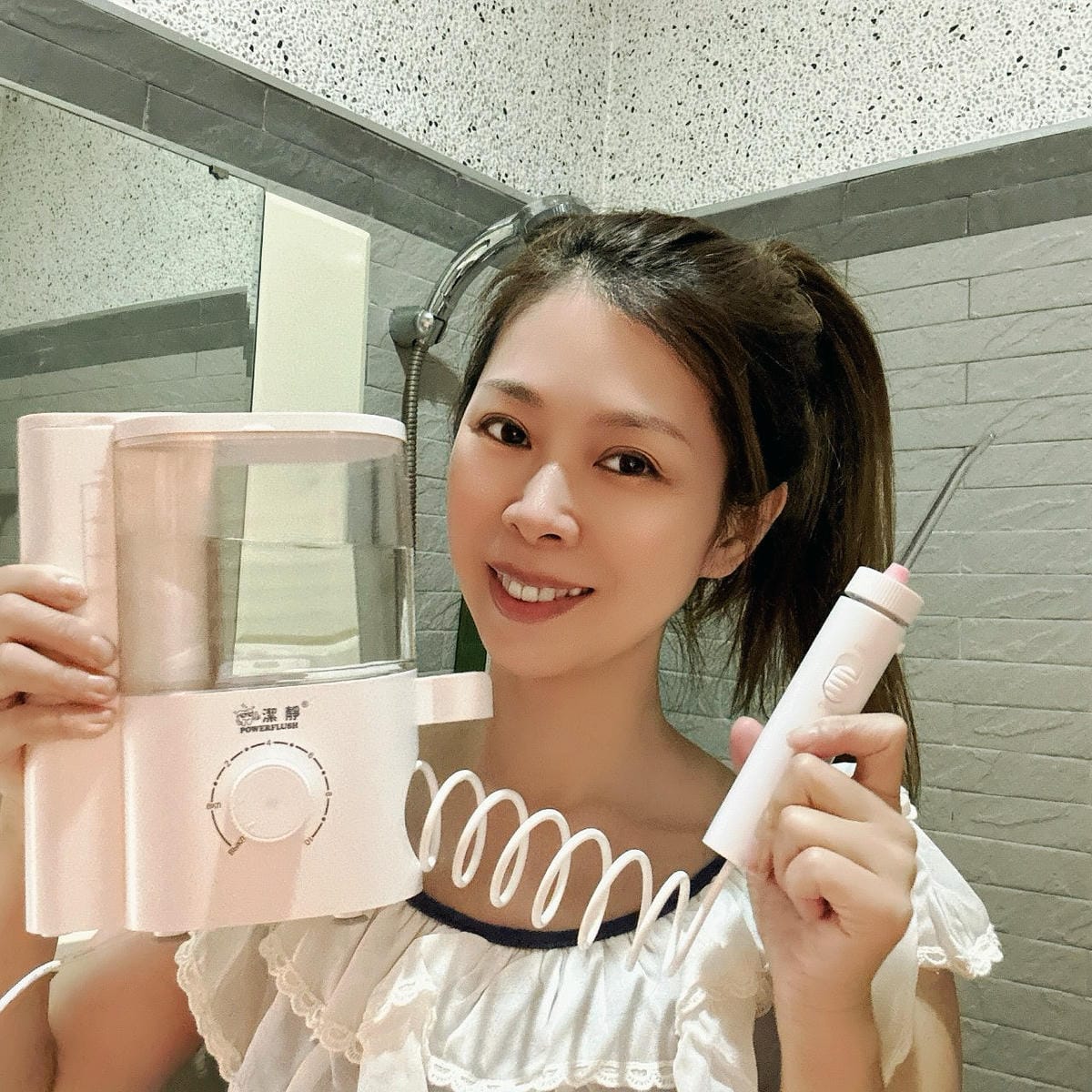 潔靜PowerFlush家用沖牙機 深度清潔刷牙盲區,潔淨牙 潔靜PowerFlush家用沖牙機 深度清潔刷牙盲區,潔淨牙