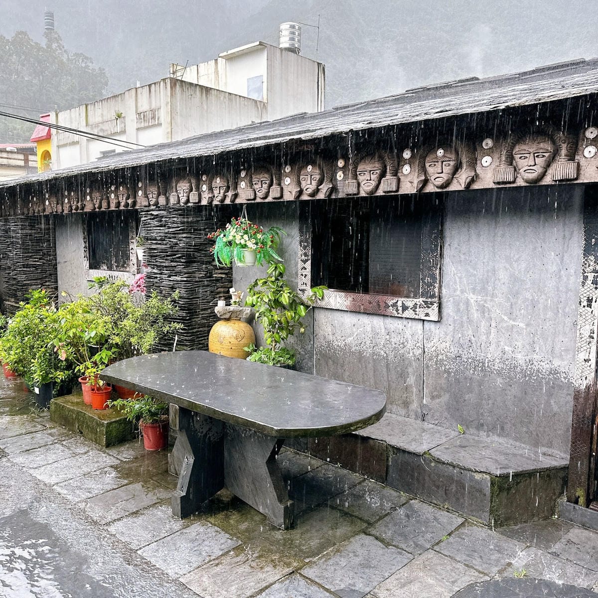 探訪茂林最深處的多納部落,享受原住民部落 山嵐繚繞的浪漫風情
