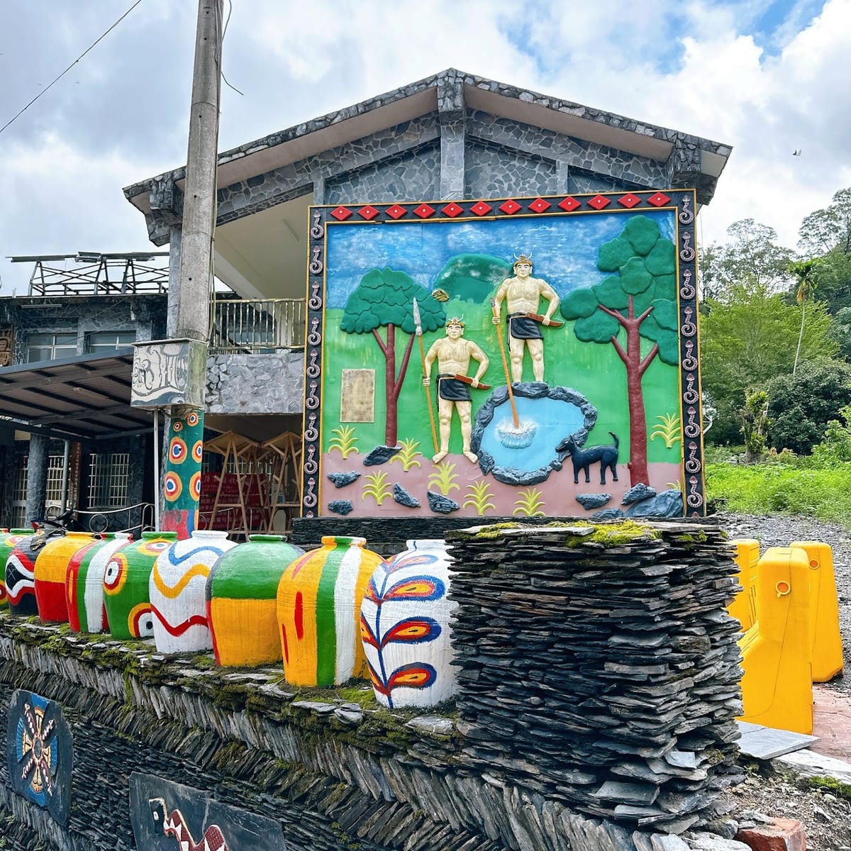 探訪茂林最深處的多納部落,享受原住民部落 山嵐繚繞的浪漫風情