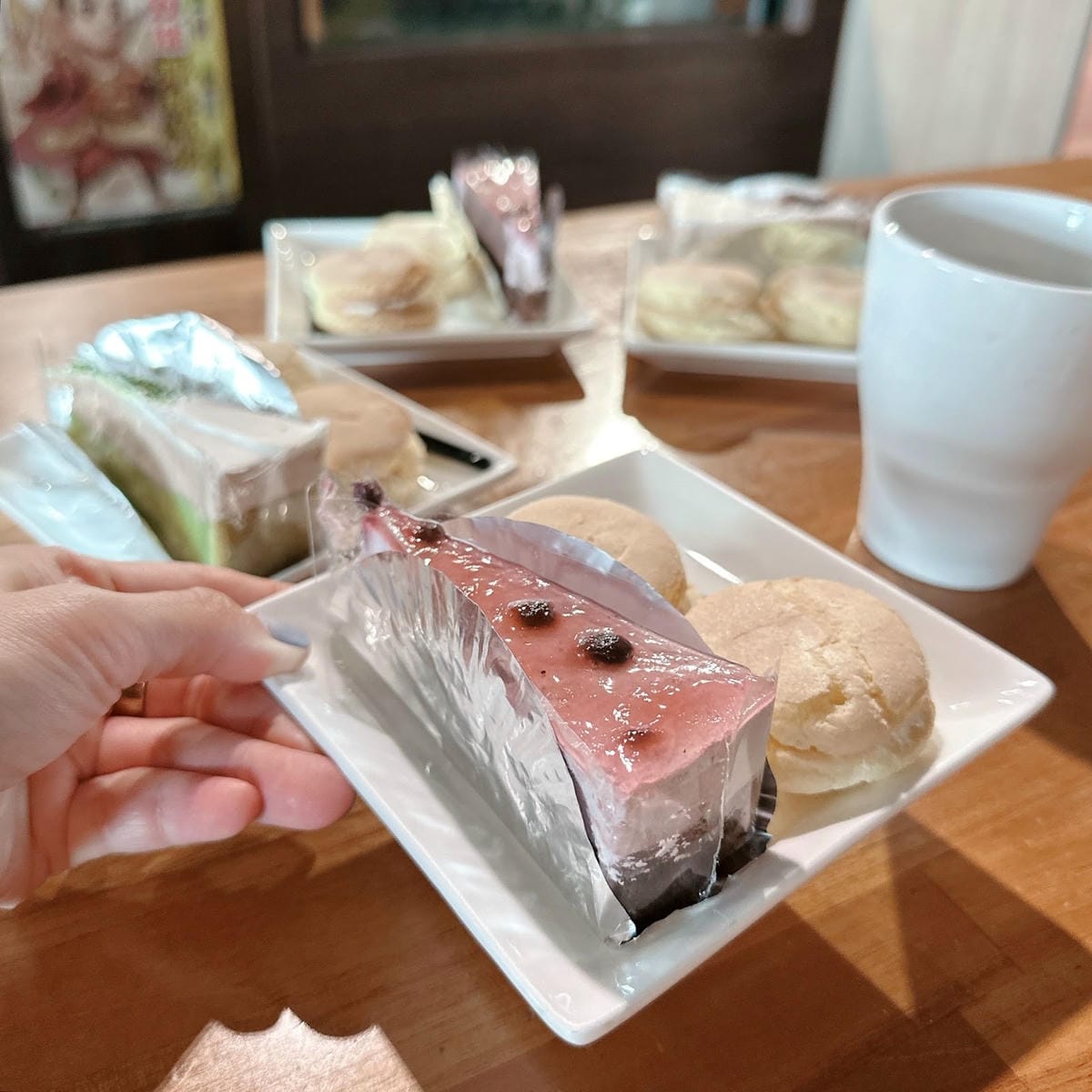 高雄捷運飯店推薦 宮賞藝術大飯店 超炫卡比巴拉主題房，怎麼左