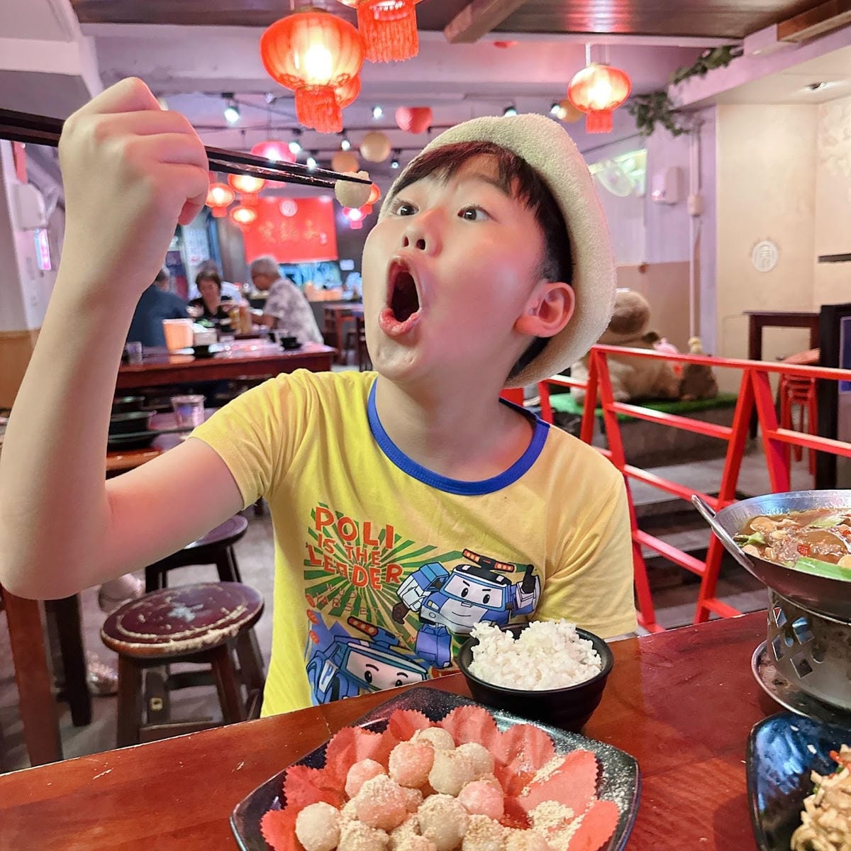 東區大巨蛋熱炒推薦 完鍋子熱炒 多達150 多道菜色,把選擇 東區大巨蛋熱炒推薦 完鍋子熱炒 多達150 多道菜色,把選擇