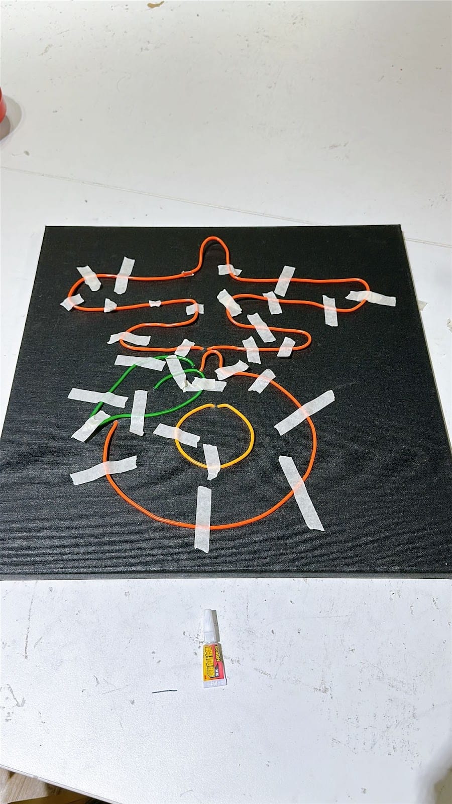 𝗗𝗜𝗪𝗛𝗬 𝗦𝗧𝗢𝗥𝗘 低艾歪手作體驗館 台中旗艦店霓虹燈管 𝗗𝗜𝗪𝗛𝗬 𝗦𝗧𝗢𝗥𝗘 低艾歪手作體驗館 台中旗艦店霓虹燈管
