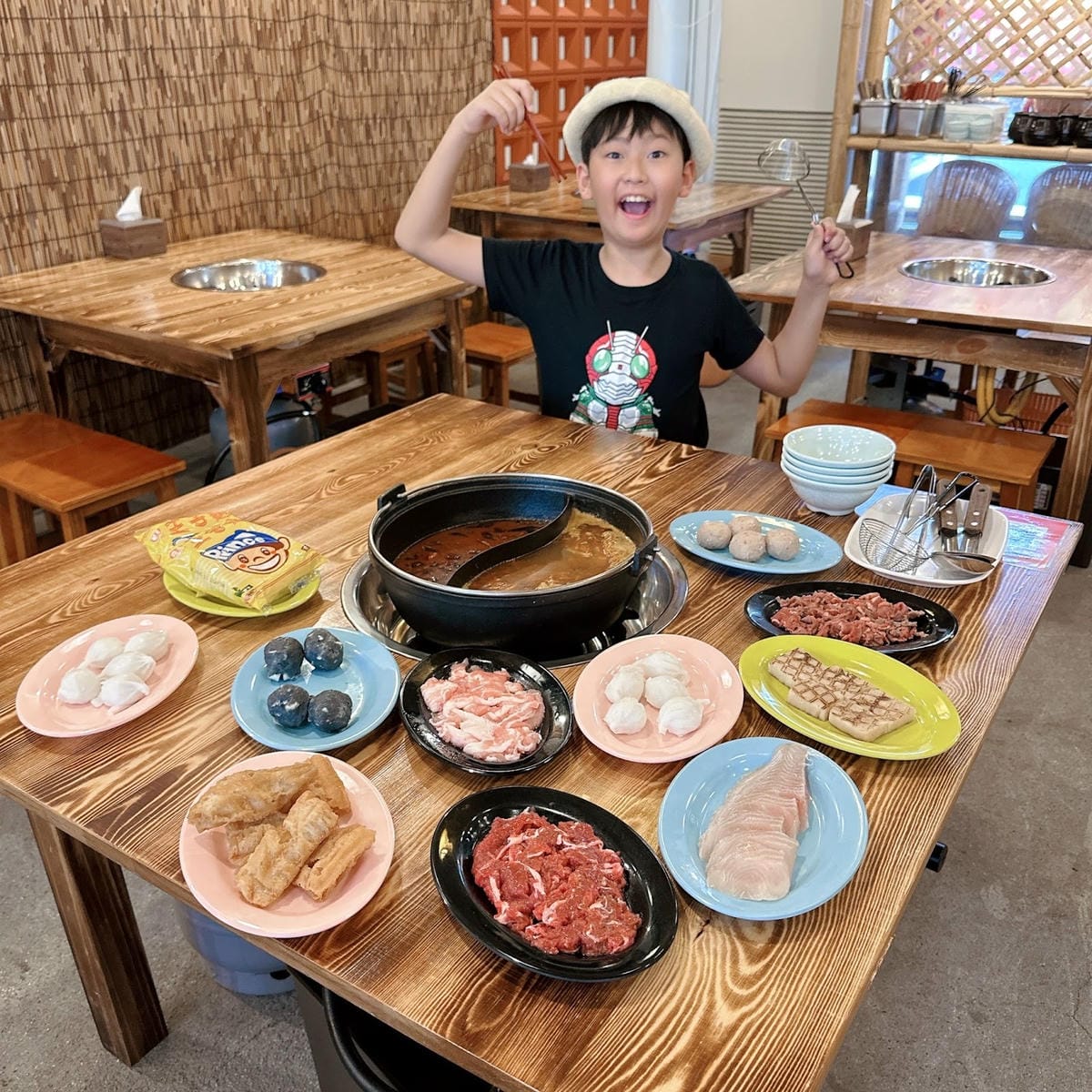 開幕半價中啦!螺螄福Rose food正宗柳州螺螄鴛鴦石頭火 開幕半價中啦!螺螄福Rose food正宗柳州螺螄鴛鴦石頭火
