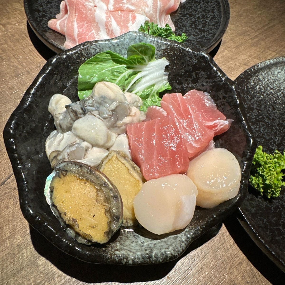 最適合全家人手拉手一起開吃的饌鍋物,選用當季蔬果和原型食材熬 最適合全家人手拉手一起開吃的饌鍋物,選用當季蔬果和原型食材熬