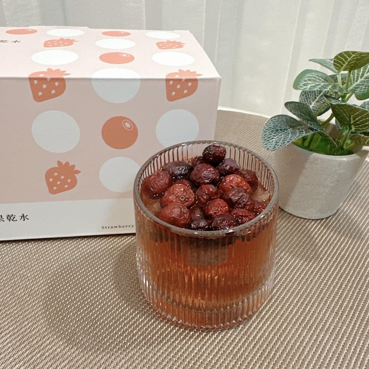 暖暖純手作 隨時暢飲沁涼果乾水,2000CC的水每天輕鬆ge 暖暖純手作 隨時暢飲沁涼果乾水,2000CC的水每天輕鬆ge
