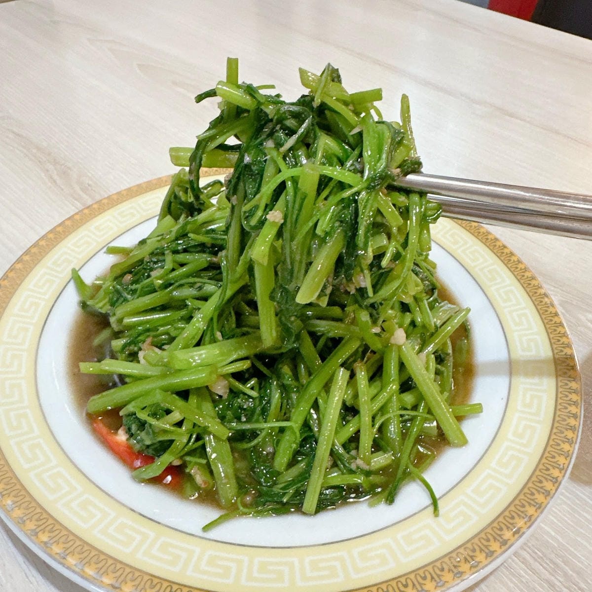 把泰式料理的經典菜色一次吃透透~就來高CP值的鴻泰興泰式料理 把泰式料理的經典菜色一次吃透透~就來高CP值的鴻泰興泰式料理