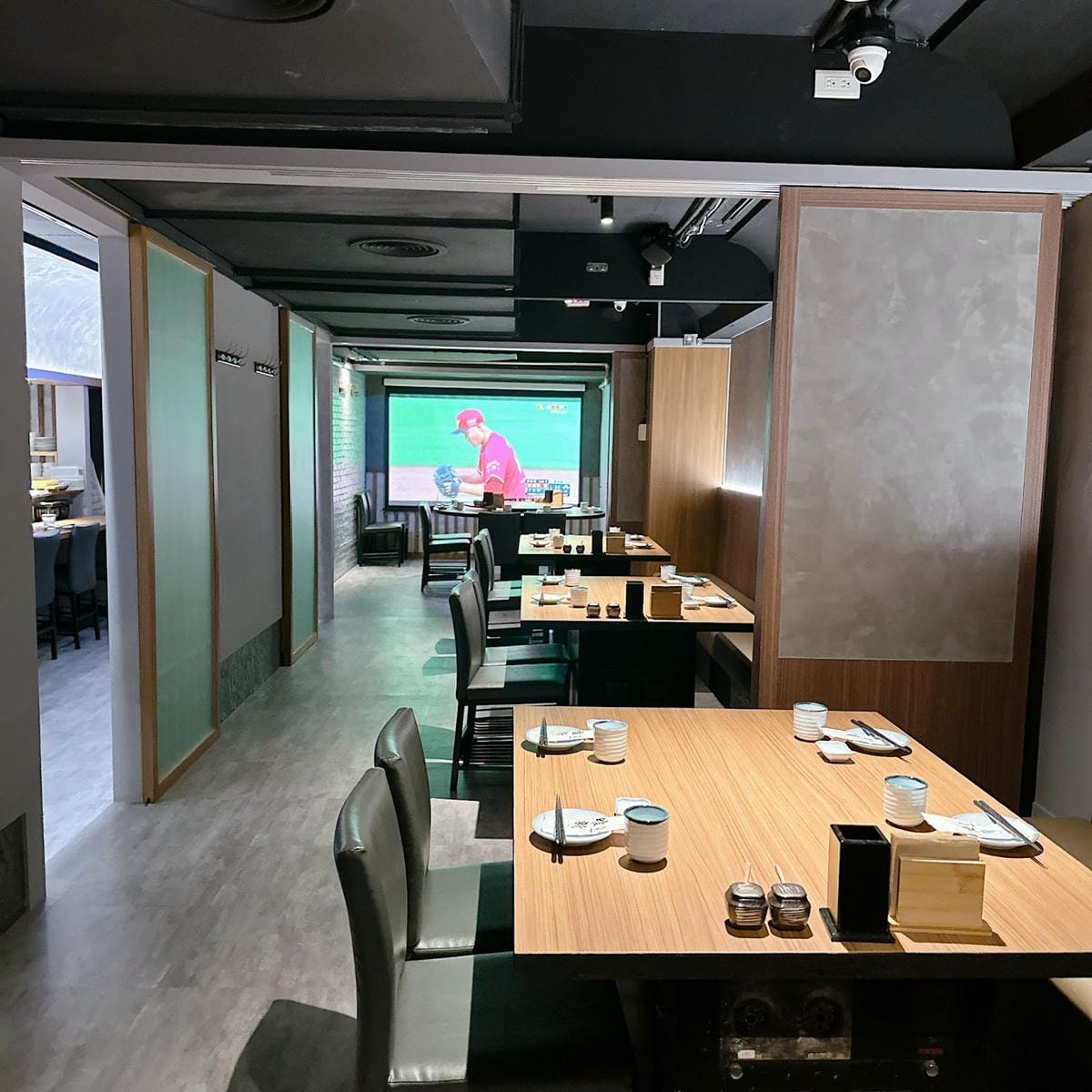 維新酒肴深夜食堂 享受日式傳統料理~原始燒、稻草燒 不用衝日 維新酒肴深夜食堂 享受日式傳統料理~原始燒、稻草燒 不用衝日