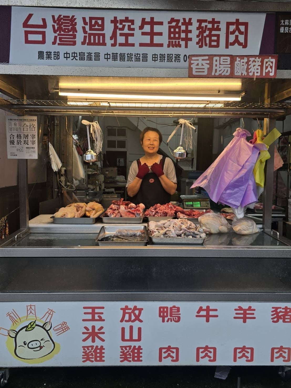 太麻里商圈~太麻里好吃好玩攻略看這裡!滿滿的福興宮招財貓御守 太麻里商圈~太麻里好吃好玩攻略看這裡!滿滿的福興宮招財貓御守