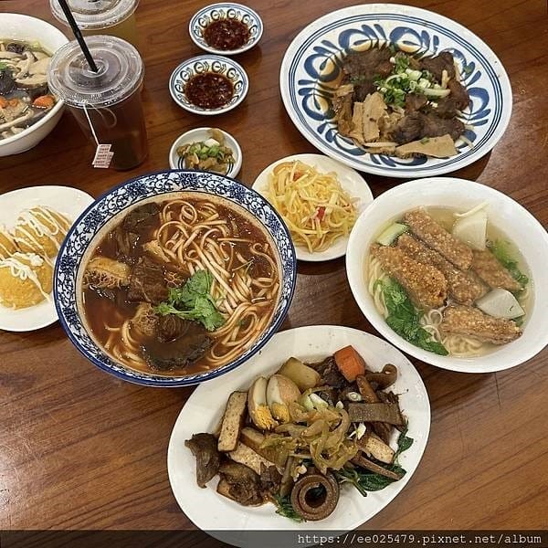 太麻里商圈~太麻里好吃好玩攻略看這裡!滿滿的福興宮招財貓御守 太麻里商圈~太麻里好吃好玩攻略看這裡!滿滿的福興宮招財貓御守
