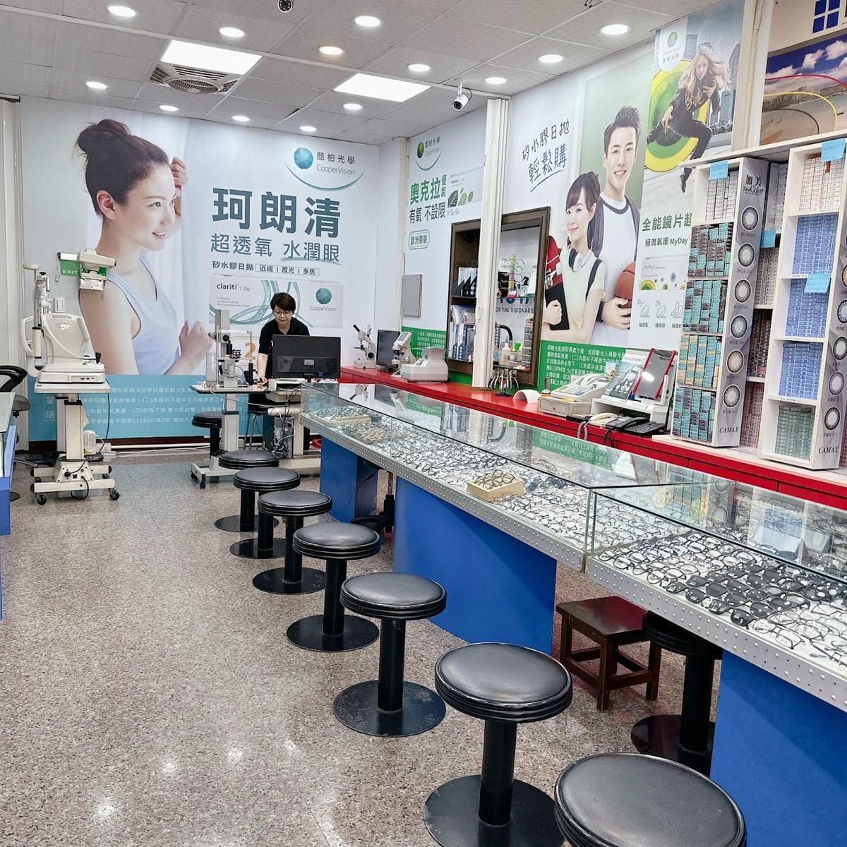 台南歸仁眼鏡店推薦｜享美眼鏡超多質感鏡框，只要甜甜價就能入手
