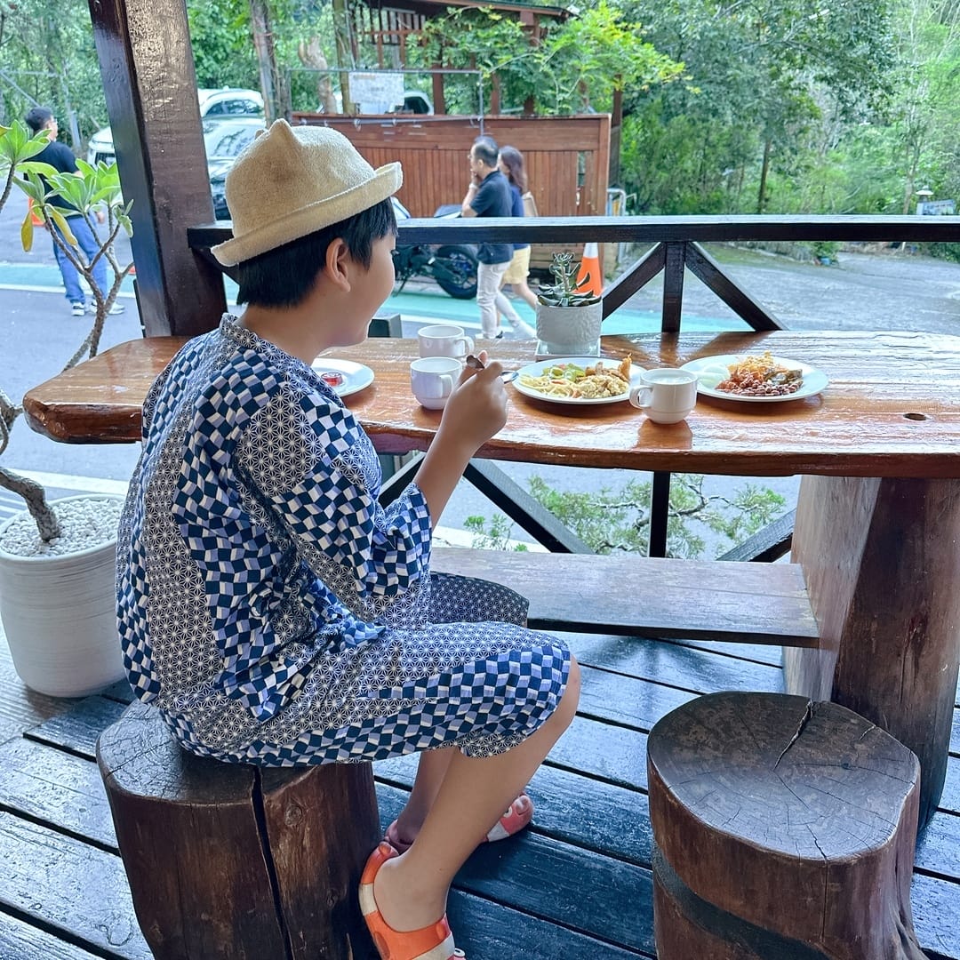 南投東埔住宿推薦~東光行旅一泊三食方案,現在入住還加贈限量的 南投東埔住宿推薦~東光行旅一泊三食方案,現在入住還加贈限量的