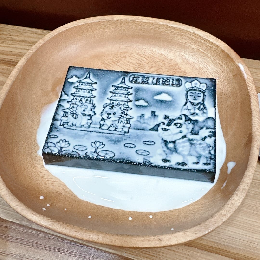 高雄左營餐廳推薦 超潮的古風地獄風 孟婆客棧 砂鍋魚頭 ，c