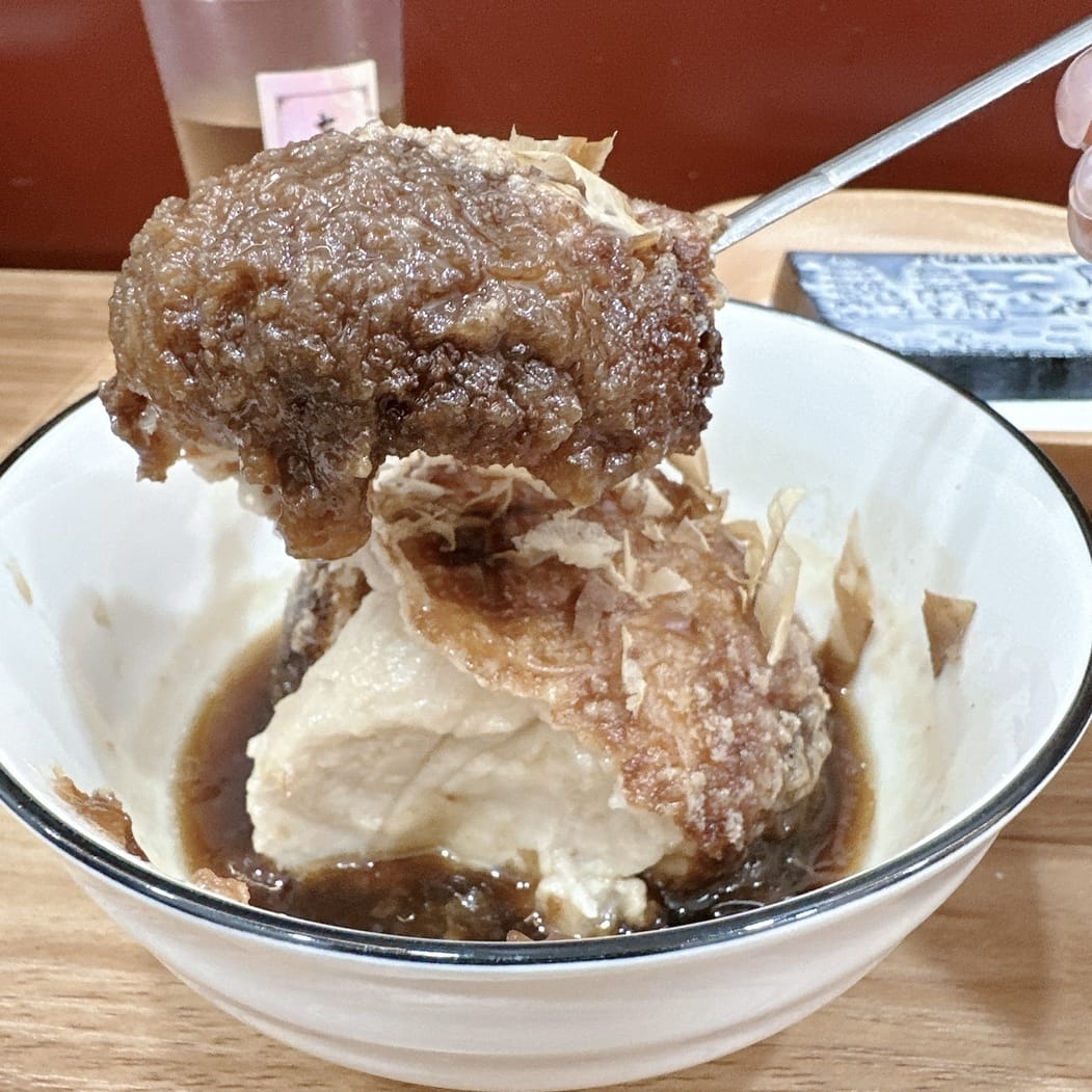 高雄左營餐廳推薦 超潮的古風地獄風 孟婆客棧 砂鍋魚頭 ，c