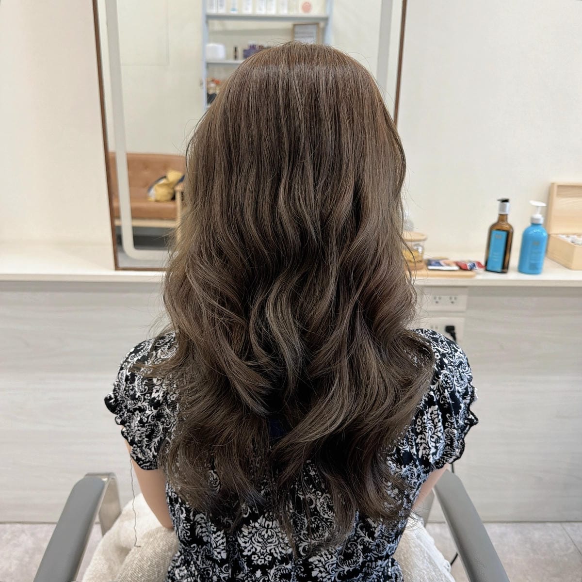 潭子頭皮養護、染髮推薦 來MICH•我 SALON 把髮型