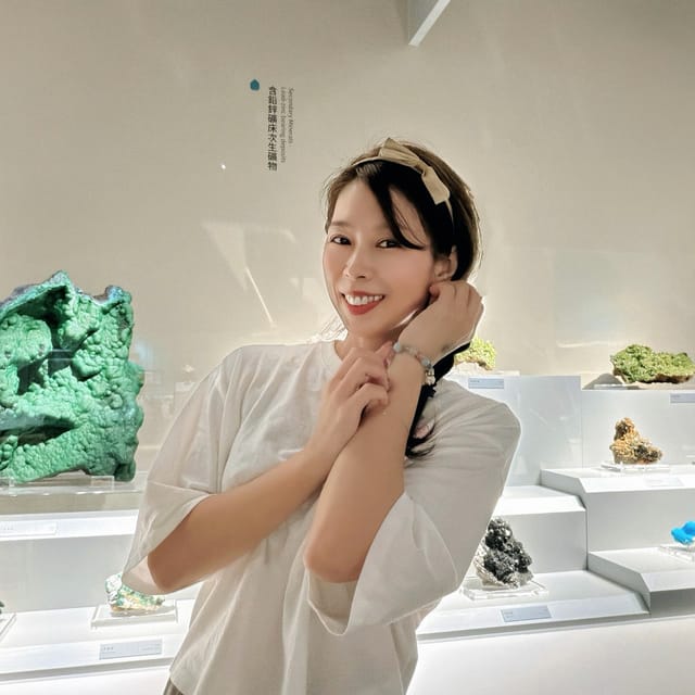 國立自然科學博物館 大地瑰寶展 驚見阿姆斯壯登月的月岩啦! 國立自然科學博物館 大地瑰寶展 驚見阿姆斯壯登月的月岩啦!