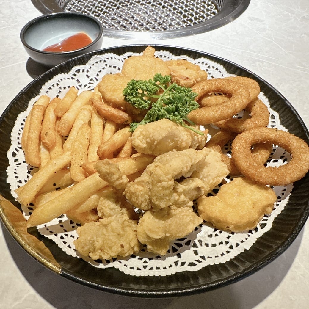 旗山也吃得到夢幻和牛啦~東明川日式燒肉 聚餐、單點都好食~ 旗山也吃得到夢幻和牛啦~東明川日式燒肉 聚餐、單點都好食~