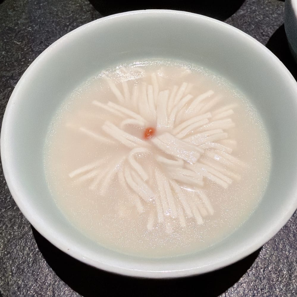信義 ATT 4 FUN 火鍋推薦 撈王鍋物料理 現熬鍋底、 信義 ATT 4 FUN 火鍋推薦 撈王鍋物料理 現熬鍋底、