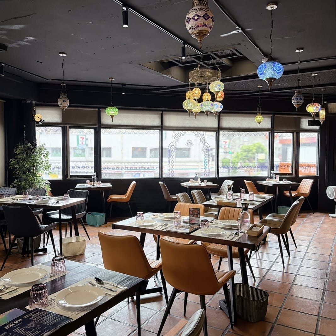 HOLI Indian Restaurant 活力印度餐廳（