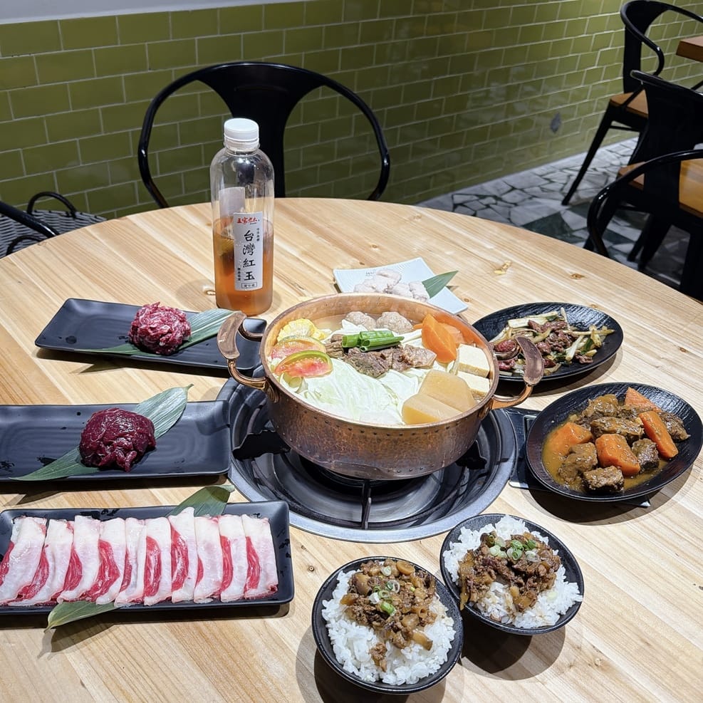牛博肆溫體牛火鍋 划算的雙人饗宴套餐,只要千元初! - 第3張圖 牛博肆溫體牛火鍋 划算的雙人饗宴套餐,只要千元初!