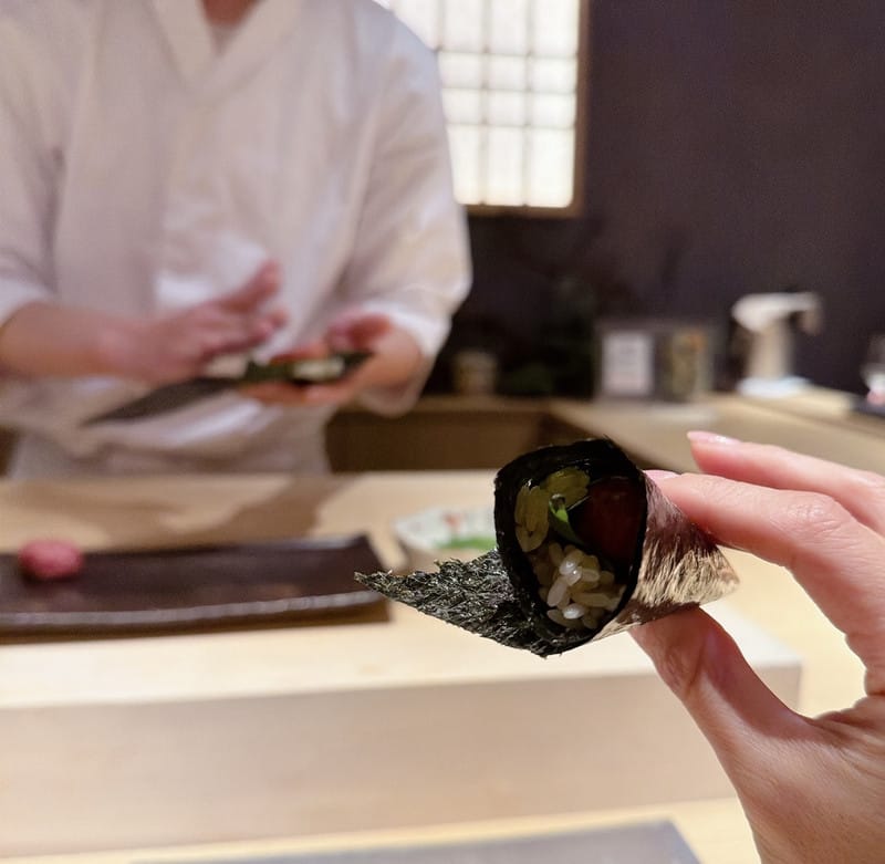 塩露 22道無菜單料理,依照不同的季節推出不同的定食,一年四季都想來鮨塩露用餐去! - 第16張圖 塩露 22道無菜單料理,依照不同的季節推出不同的定食,一年四季都想來鮨塩露用餐去!