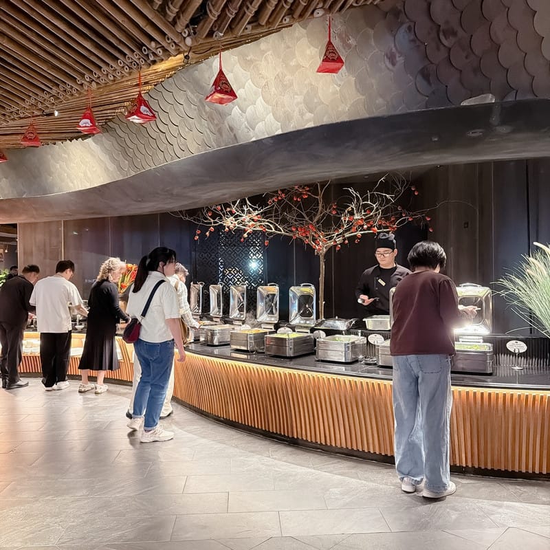 親子旅遊首選 允陽旅行社奢華北越靜謐之旅 沙壩下龍灣五日小團精緻遊，享受自由行的放鬆和全包式的服務，真的好輕鬆～