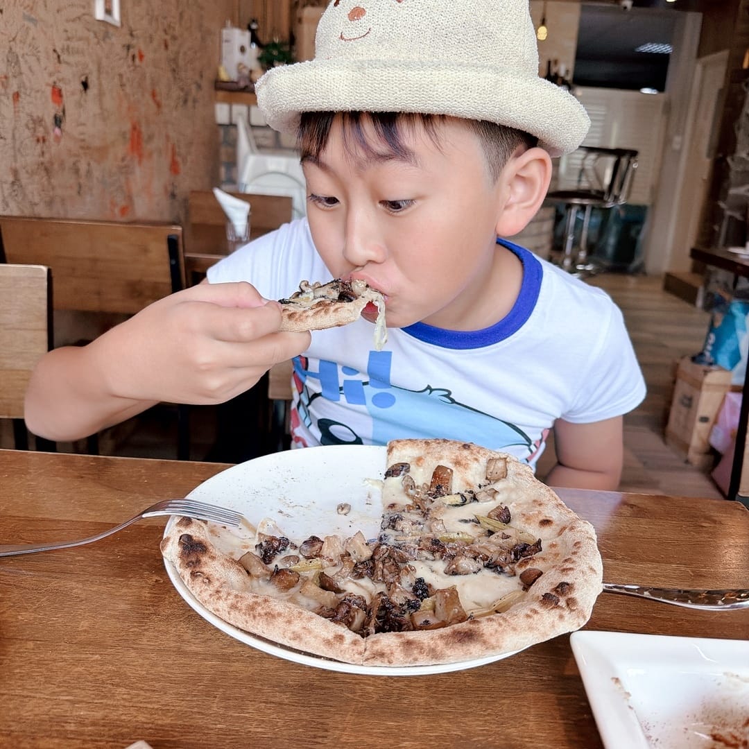 台中美食推薦 Pizzeria l'angolo角度義棧 傳 台中美食推薦 Pizzeria l'angolo角度義棧 傳
