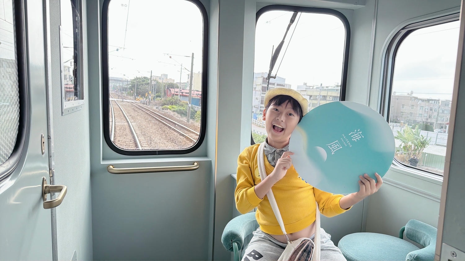 乘坐夢幻甜點列車🚂臺鐵觀光列車海風號冬季路線~享受輕奢甜點和單日小旅程~超Chill - 第6張圖 乘坐夢幻甜點列車🚂臺鐵觀光列車海風號冬季路線~享受輕奢甜點和單日小旅程~超Chill