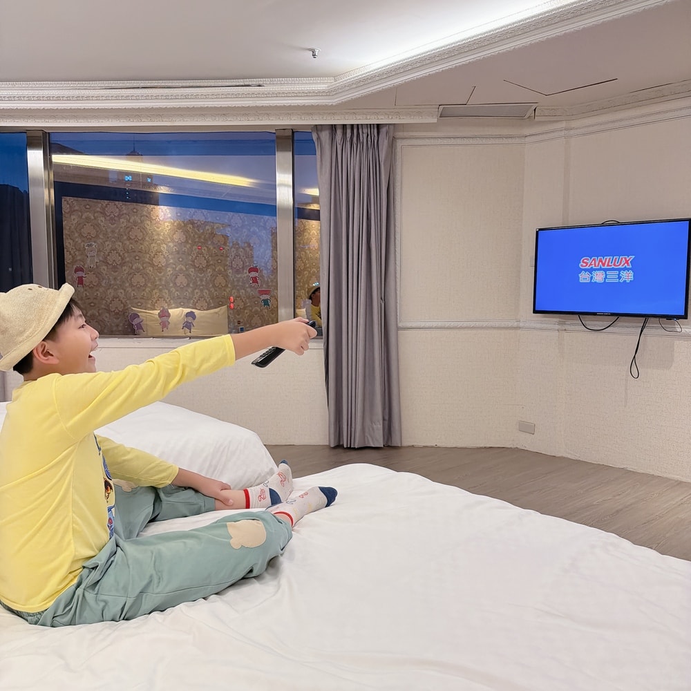 板橋住宿推薦~衝新北玩一波，入住友愛金色商旅到哪玩都方便！