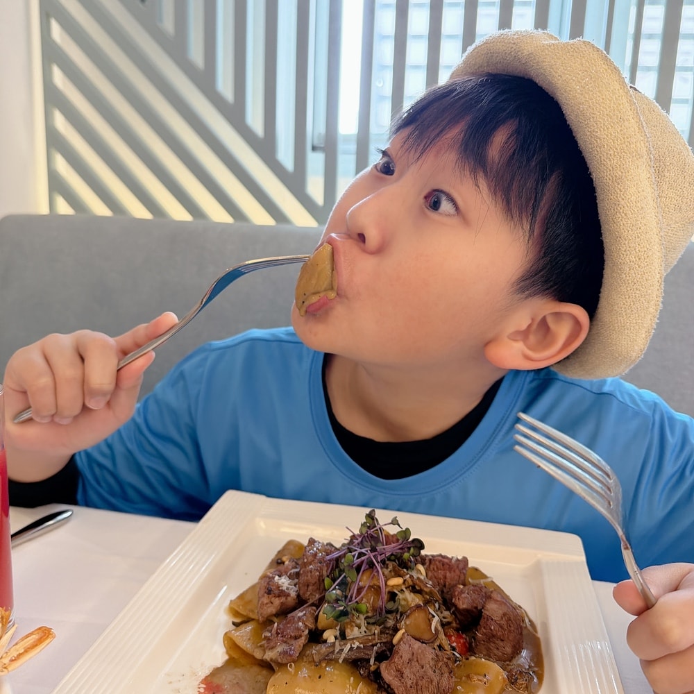 到熱區台中大米義式廚房 Da Mi Ristorante 用餐停車免費！享受金牌主廚的藝術奢華料理，價格一樣很親民！