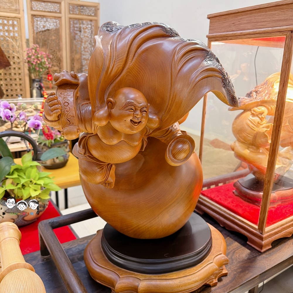 邊喝咖啡邊沉浸在木頭的香氣裡，快到松釀文創咖啡感受去～