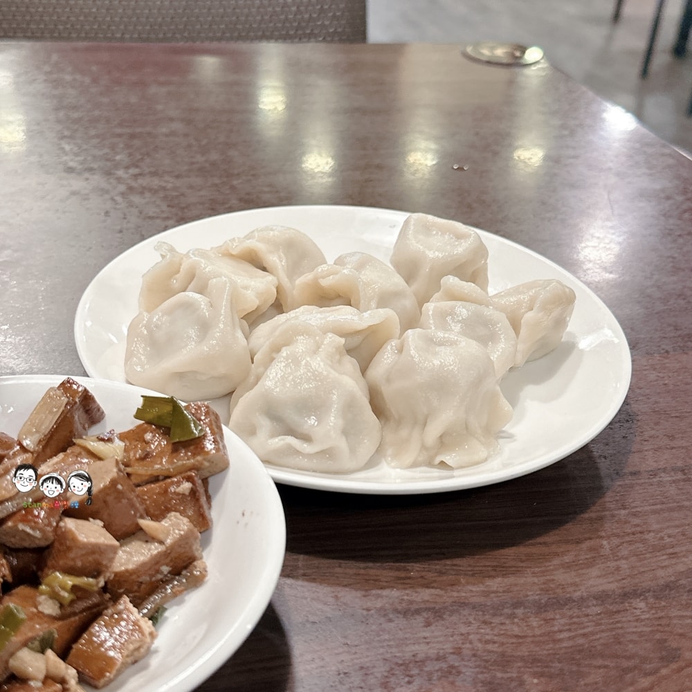 優惠美食時段懶人包 劉家酸菜白肉鍋/貳樓/茶六 無論是晚上才上班、白天恰好有空、失業中、突然肚子餓，都要把握冷門或限定時段搶優惠！