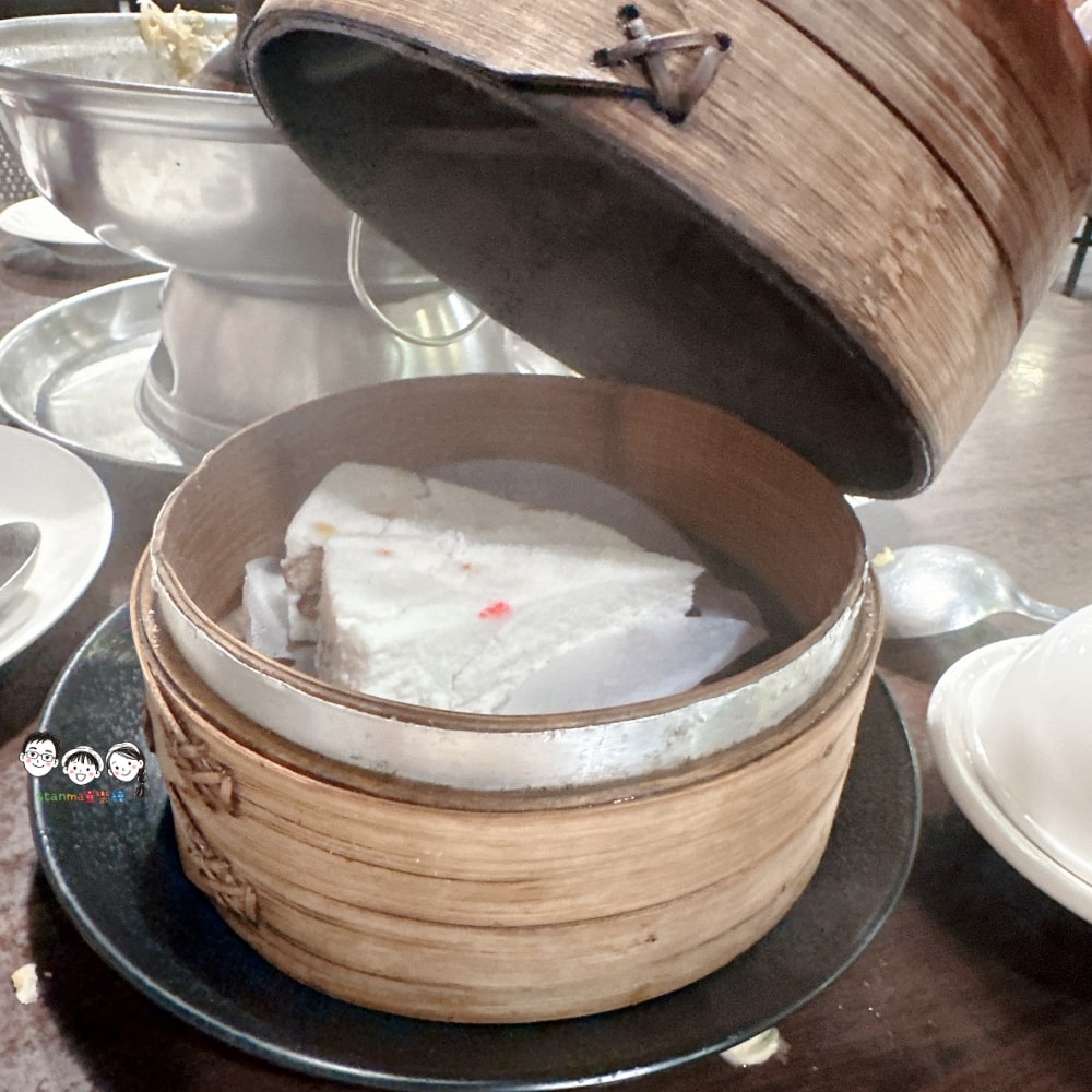 優惠美食時段懶人包 劉家酸菜白肉鍋/貳樓/茶六 無論是晚上才上班、白天恰好有空、失業中、突然肚子餓，都要把握冷門或限定時段搶優惠！