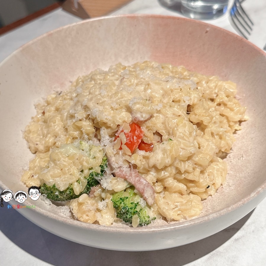 優惠美食時段懶人包 劉家酸菜白肉鍋/貳樓/茶六 無論是晚上才上班、白天恰好有空、失業中、突然肚子餓，都要把握冷門或限定時段搶優惠！