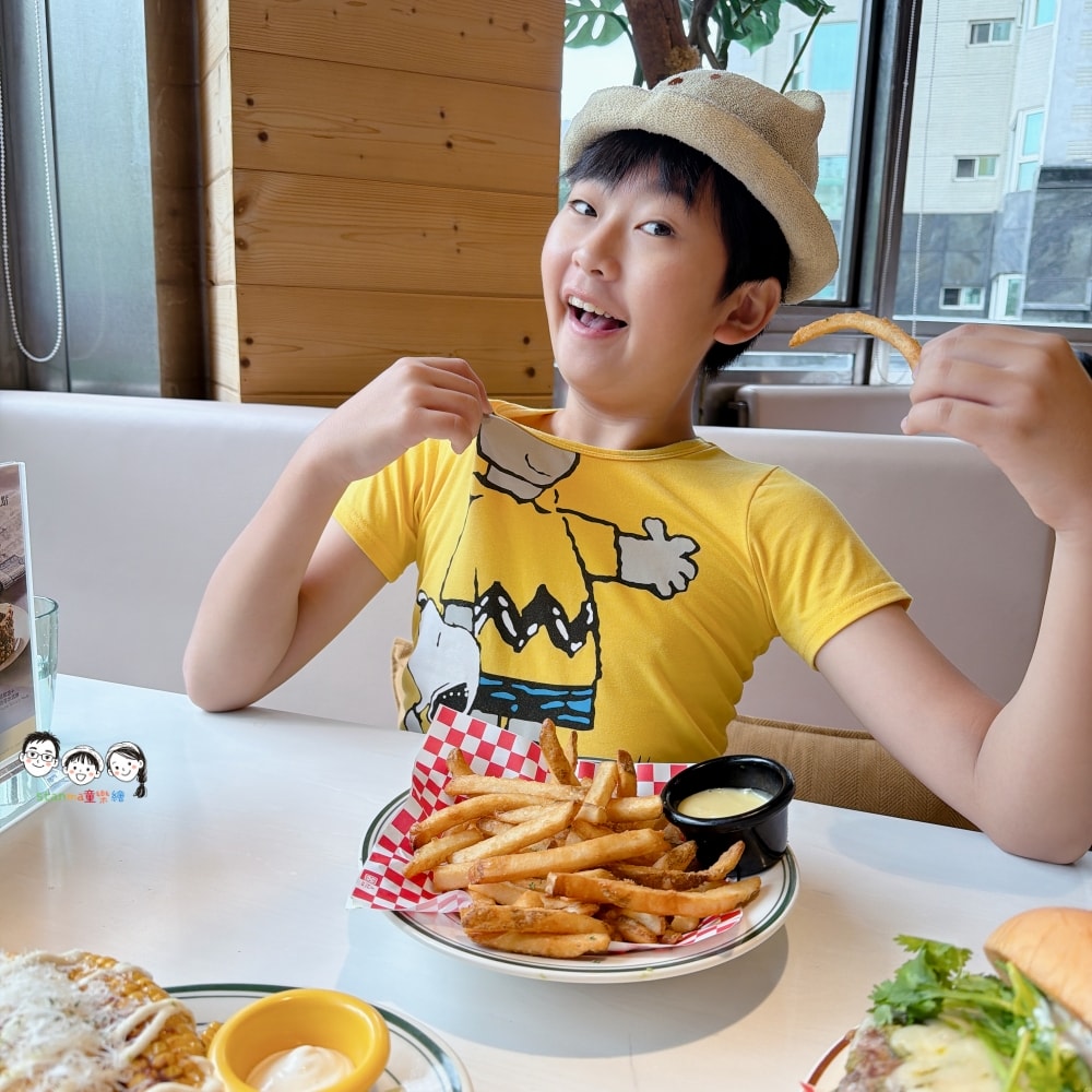 全天候早午餐推薦 the Diner樂子美式餐廳向上店 穿著「黃色元素」來用餐,就送薯條一份(只到2026/4/30) - 第10張圖 全天候早午餐推薦 the Diner樂子美式餐廳向上店 穿著「黃色元素」來用餐,就送薯條一份(只到2026/4/30)