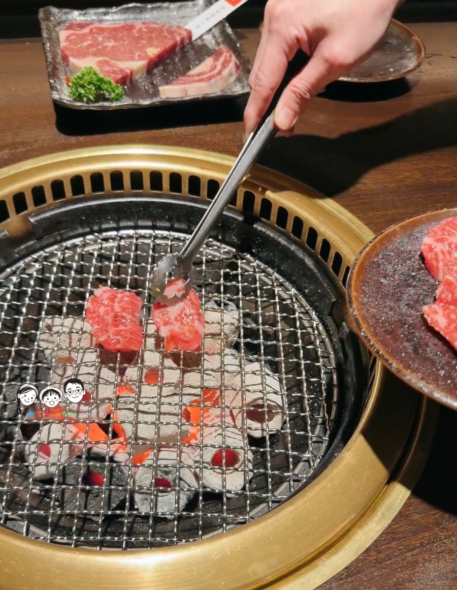 實現雙手自由~來胡同燒肉大口吃就對啦!現在還有寵粉好禮,限定餐點刮刮卡大方送(只到2026/6/30) - 第13張圖 實現雙手自由~來胡同燒肉大口吃就對啦!現在還有寵粉好禮,限定餐點刮刮卡大方送(只到2026/6/30)