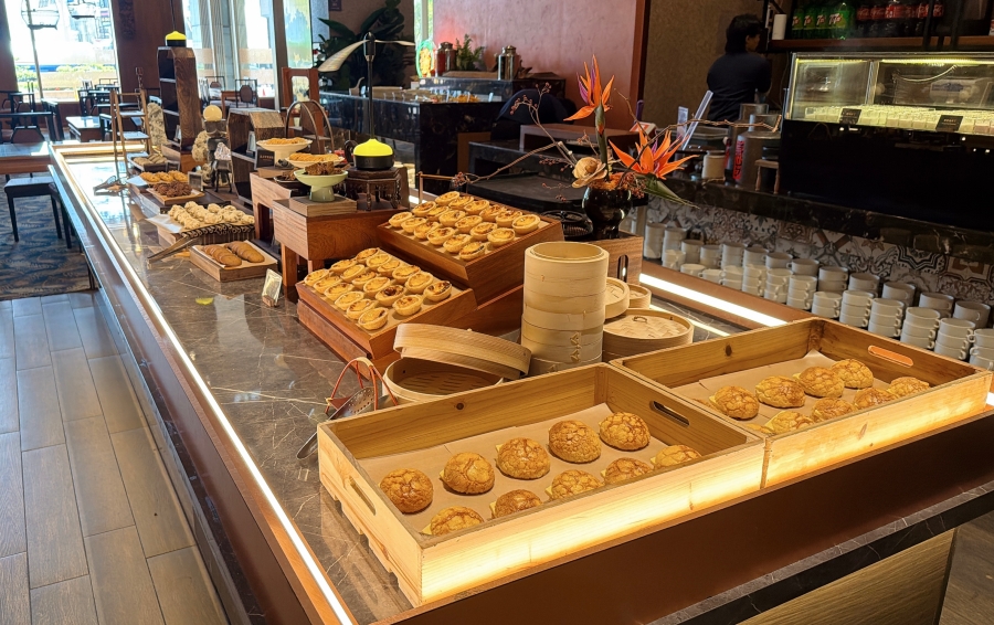 這才是真正的港點自由!台南buffet港式料理吃到飽新開幕~百道粵菜、楊枝甘露無限吃,假日加碼脆皮烤乳豬,高雅好停車,絕對是聚餐首選! - 第11張圖 這才是真正的港點自由!台南buffet港式料理吃到飽新開幕~百道粵菜、楊枝甘露無限吃,假日加碼脆皮烤乳豬,高雅好停車,絕對是聚餐首選!